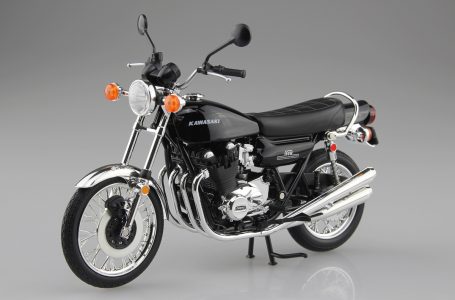 青島文化教材社 1/12 完成品バイク KAWASAKI 900Super4(Z1) ブラック