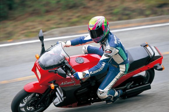 GPZ900R(A13) インプレッション