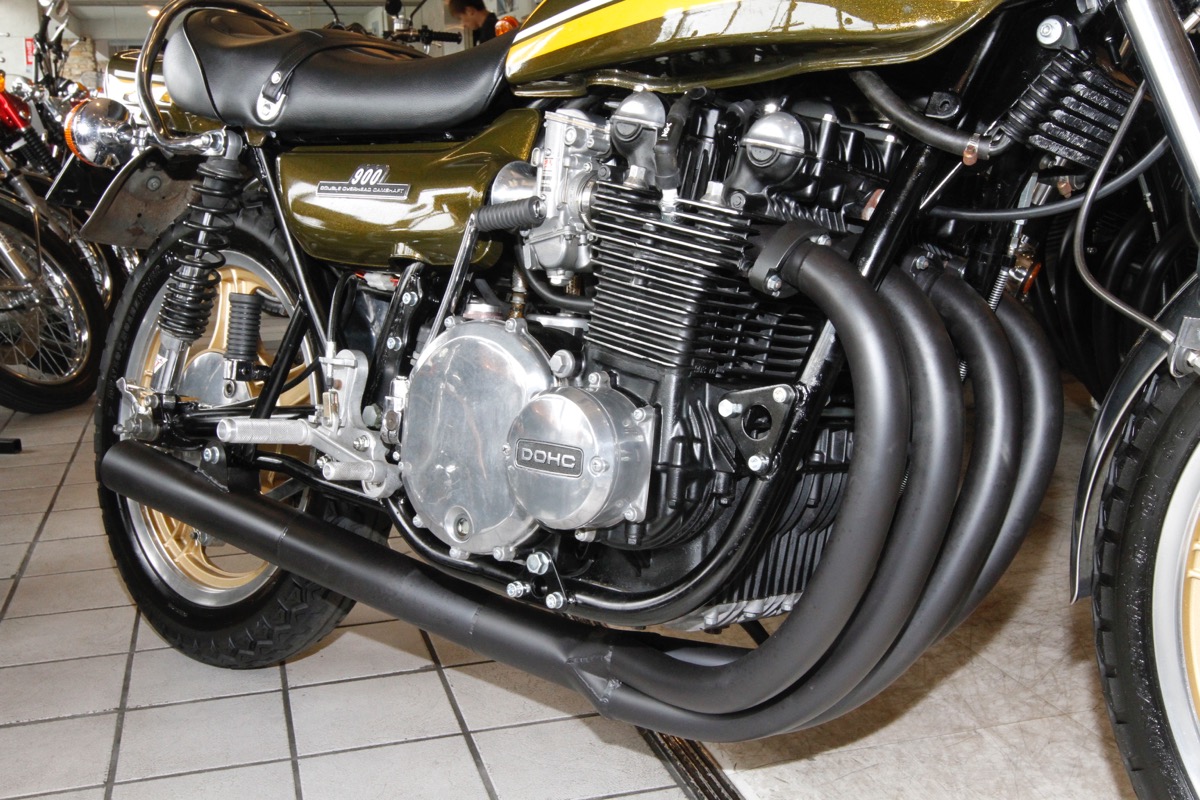 kz1000 純正取り外し　テール