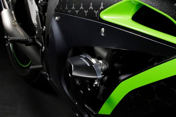 KAWASAKI Ninja ZX-10R(11〜) フレームスライダー TYPE-E