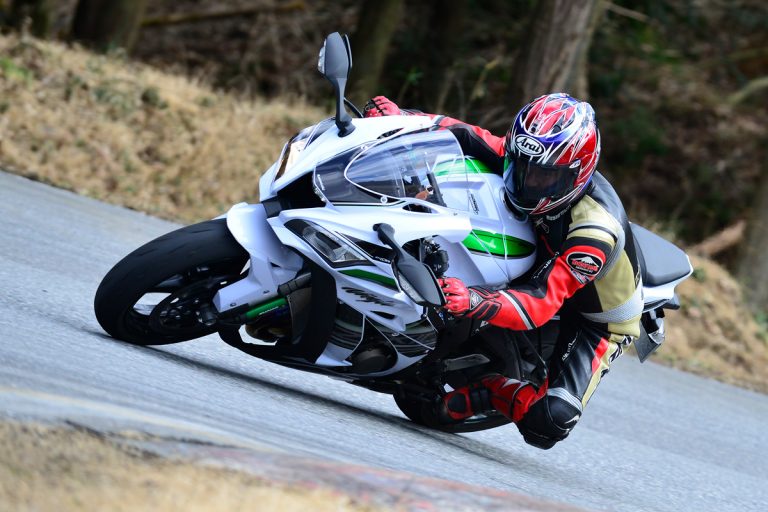 2016年モデル Ninja ZX-10R(ZX1000S) 試乗インプレッション