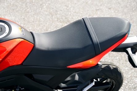 2016 Z125(BR125G) シート