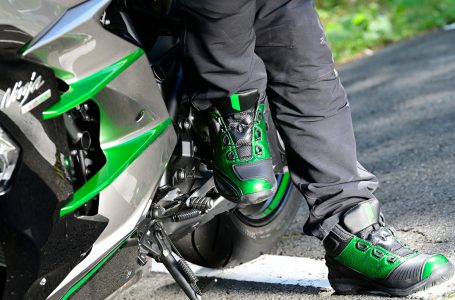 Kawasaki × elf シンテーゼ16