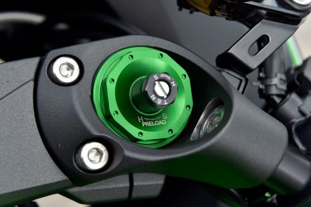 2016年モデル Ninja ZX-14R(ZX1400J) フォークトップキャップ