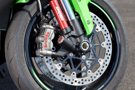 2016年モデル Ninja ZX-10R(ZX1000R) フロントブレーキ