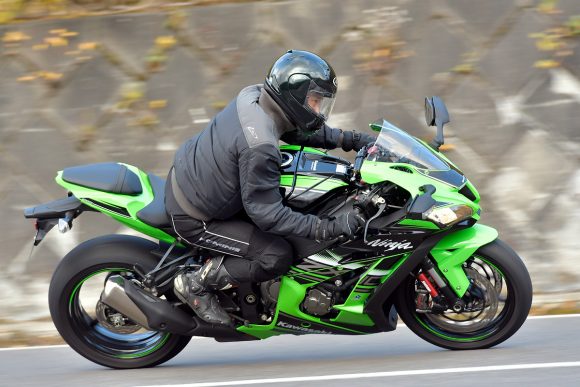 2016年モデル Ninja ZX-10R(ZX1000R) 試乗インプレッション