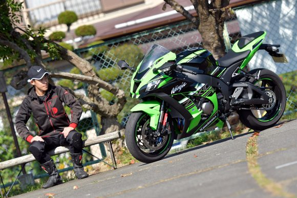 2016年モデル Ninja ZX-10R(ZX1000R) たそがれ度