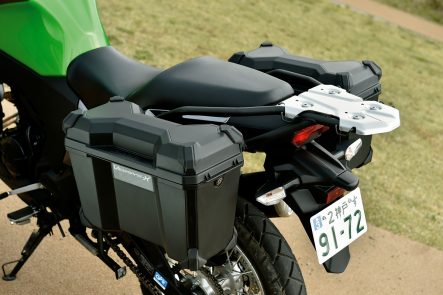 2017年モデル Versys-X 250 TOURER(KLE250DHF) パニアケース(閉めた状態)