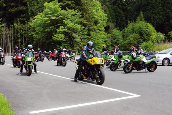 GPZ900R in つくで手作り村