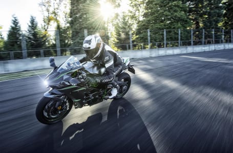 2019年モデル Ninja H2 Carbon