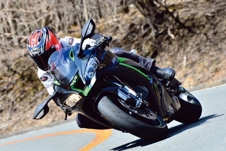 2019年モデル Ninja ZX-10R SE(ZX1002EKFA) 試乗インプレッション