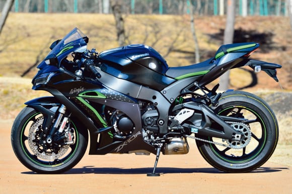 2019年モデル Ninja ZX-10R SE(ZX1002EKFA) 左横