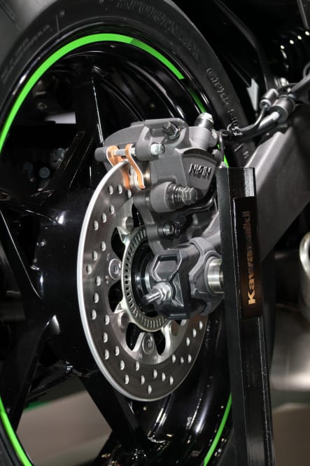 東京モーターショー2019 Ninja ZX-25R リヤブレーキ