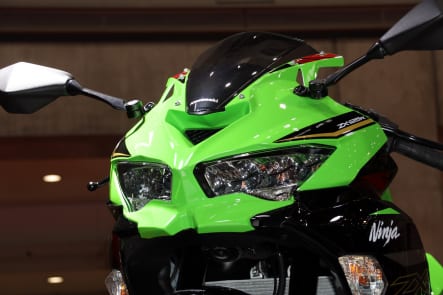 東京モーターショー2019 Ninja ZX-25R アッパーカウル