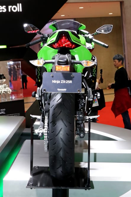 東京モーターショー2019 Ninja ZX-25R 背面