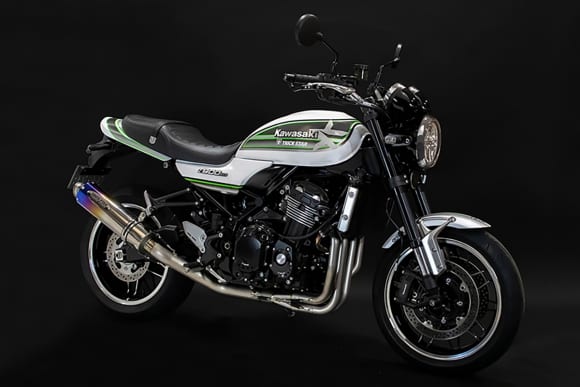 Z900RS(18-) 政府認証フルエキゾーストマフラー 115×400焼きチタンGP