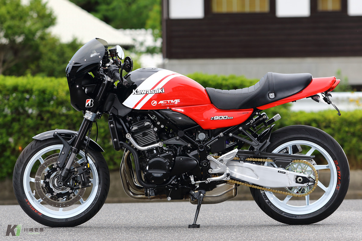 Z900RS by アクティブ