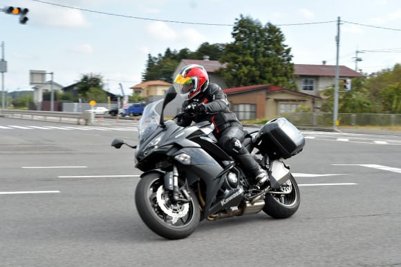 Ninja 1000インプレッション 市街地