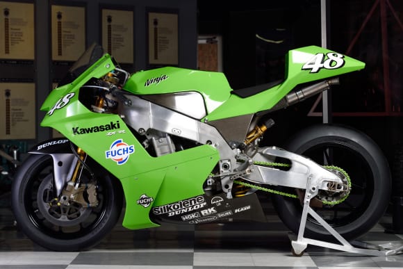 MotoGPマシン 2003 ZX-RR