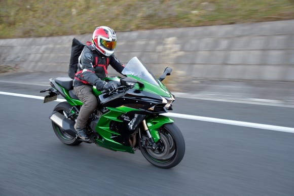 2018年モデル Ninja H2 SX SE(ZX1002BJF) 試乗インプレッション