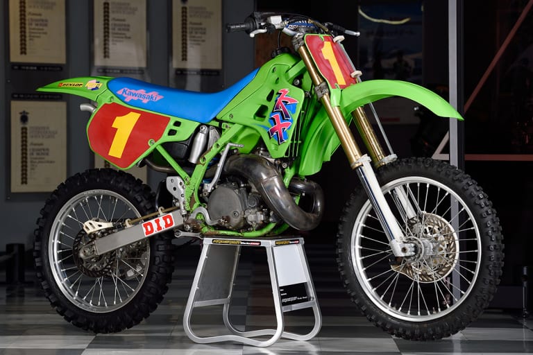 国際A級250cc KX250SR(1989)