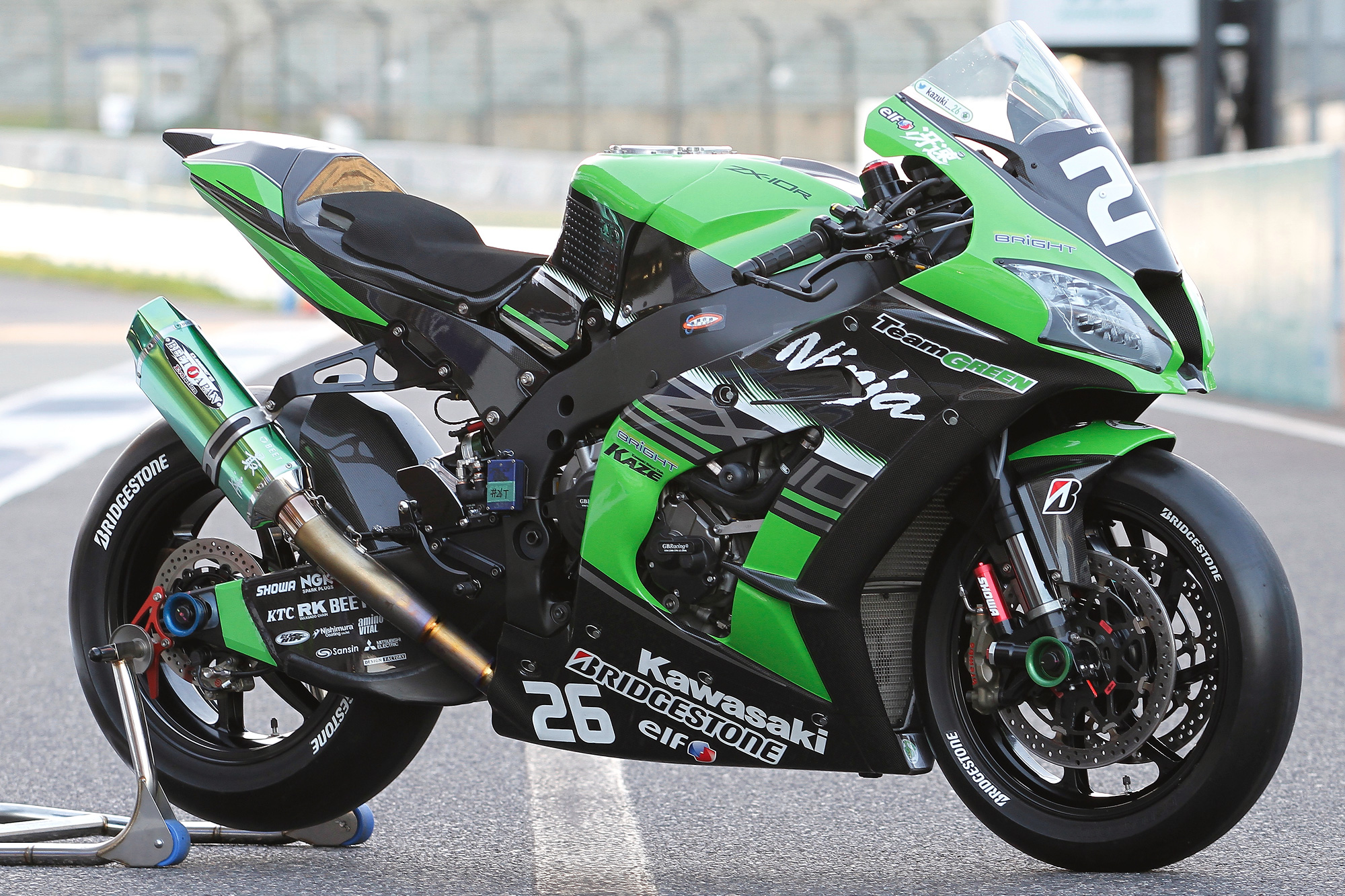 Jsb1000 Ninja Zx 10r 16 サーキット最速 を標榜した16年モデルがベース レーシングマシン紹介 カワサキイチバン