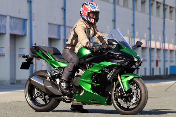 2019年モデル Ninja H2 SX SE