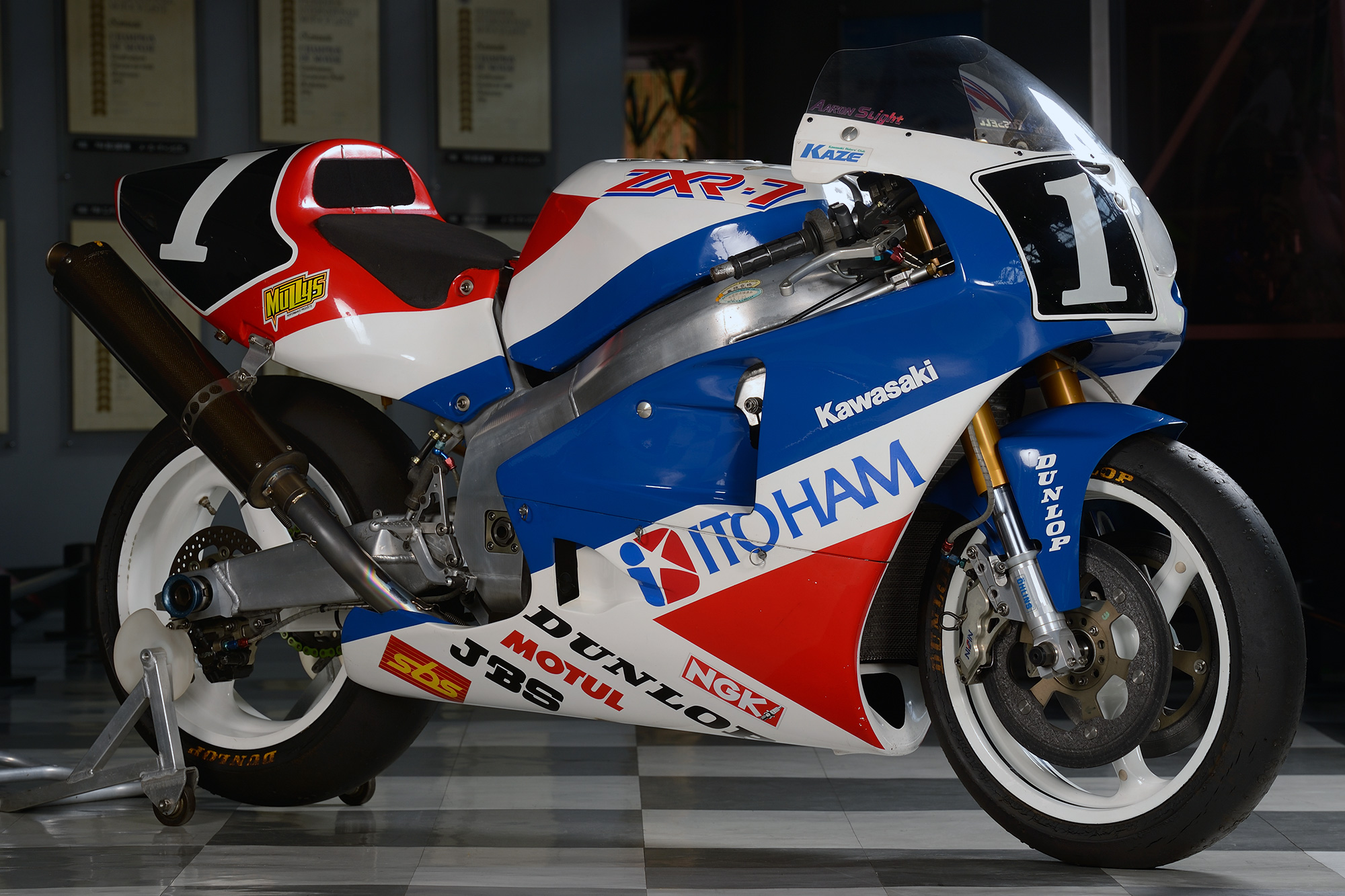 鈴鹿8耐 Zxr 7 1993 Tt F1ラストイヤーの至高モデル レーシングマシン紹介 カワサキイチバン