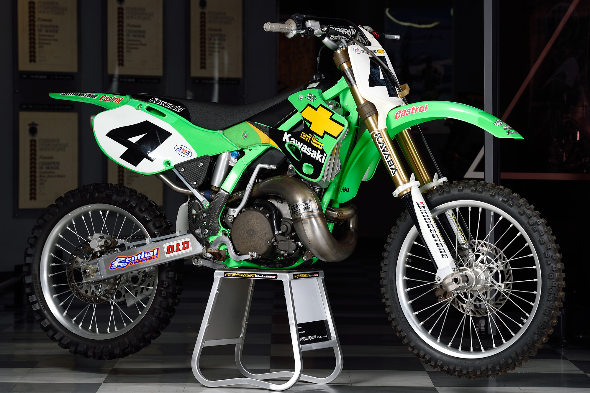 AMA Supercross：KX250SR(2001)／世界のMXを制したモトクロッサーKX