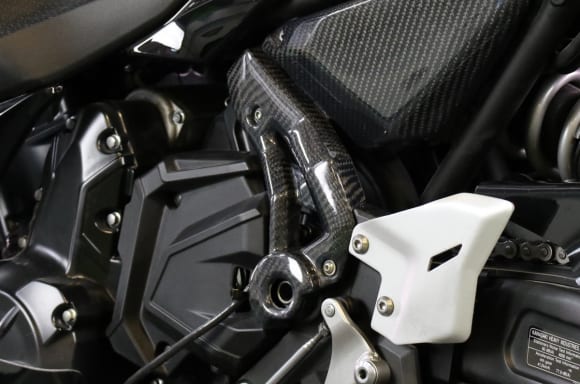 A-TECH Ninja 650用 フレームカバー