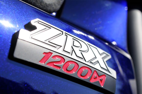 2009年モデル ZRX1200 DAEG エンブレム