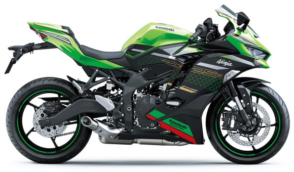 2021年モデル Ninja ZX-25R SE KRT EDITION(21ZX250G)