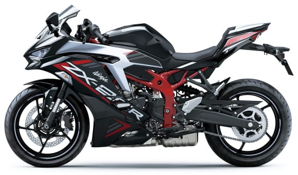 2021年モデル Ninja ZX-25R SE(21ZX250G)