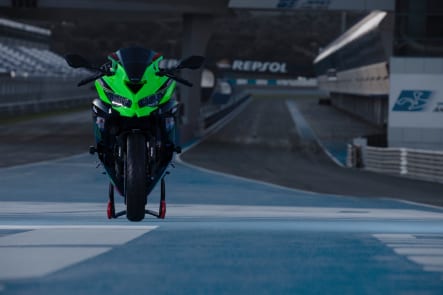 2021年モデル Ninja ZX-25R SE KRT EDITION(21ZX250G)