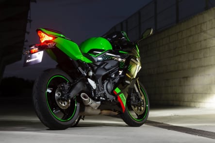 2021年モデル Ninja ZX-25R SE KRT EDITION(21ZX250G)