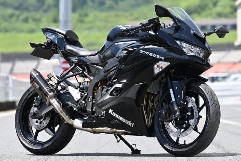 Ninja ZX-25R カスタム車