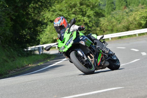 Ninja ZX-25R 和歌山インプレッション