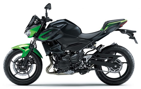 2021年モデル Z400