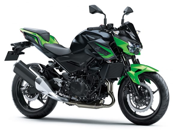 2021年モデル Z400