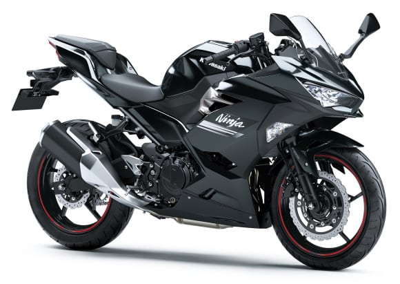 2021年モデル Ninja 250