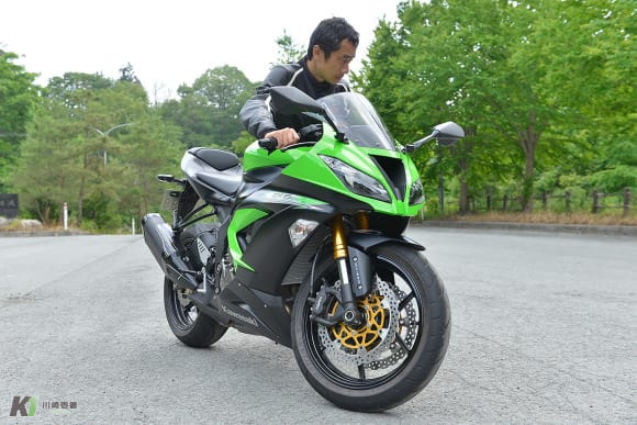 2014年モデル Ninja ZX-6R 取り回し