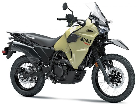 2022年モデル KLR650 パールサンドカーキ