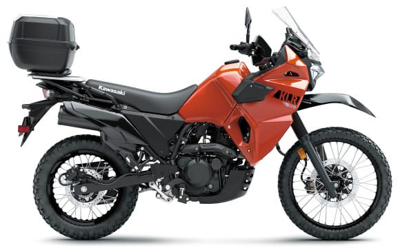 2022年モデル KLR650 TRAVELER パールラバオレンジ