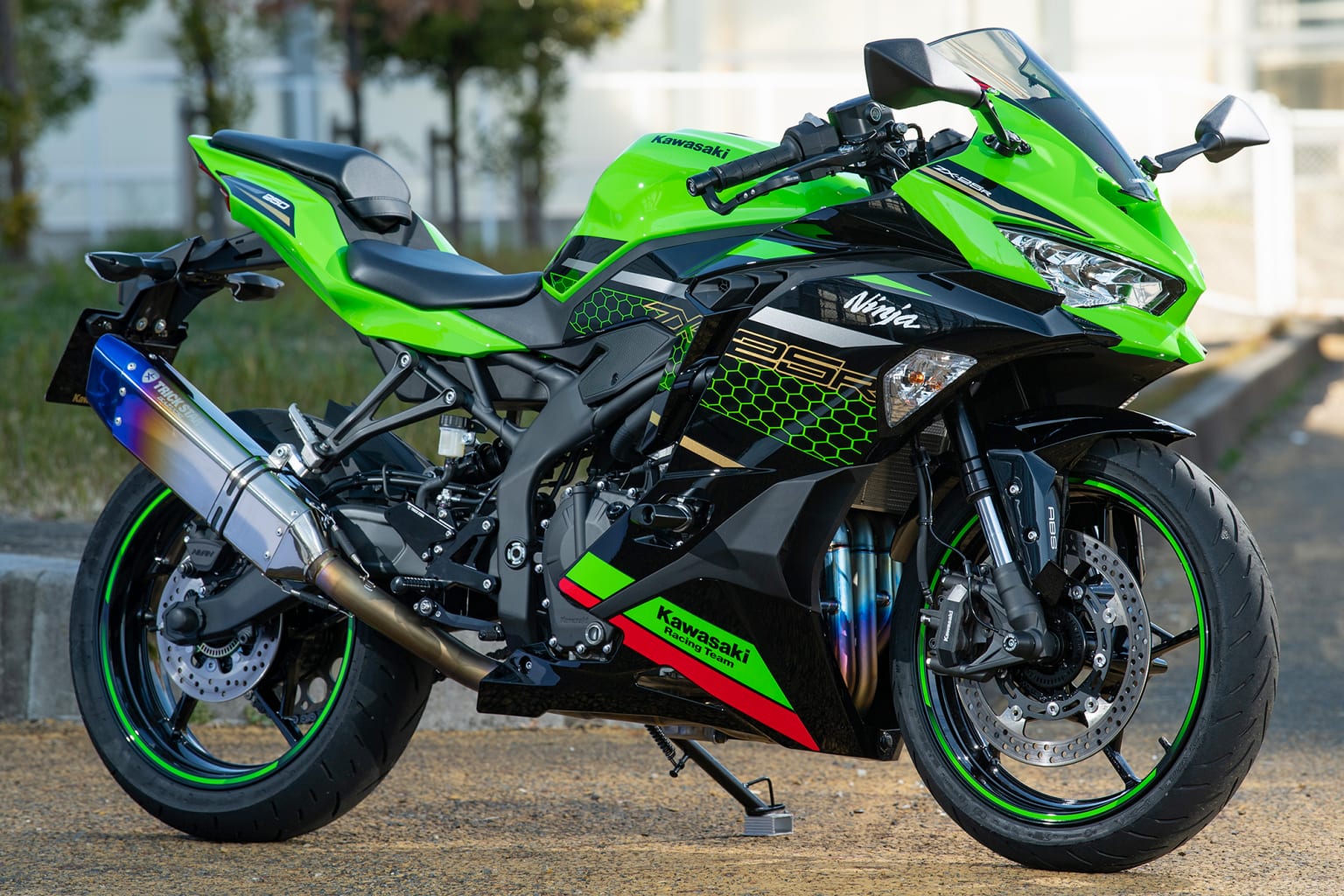 "ninja zx-25r"