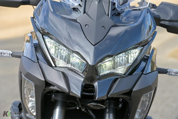 VERSYS 1000 SEのLEDヘッドライト