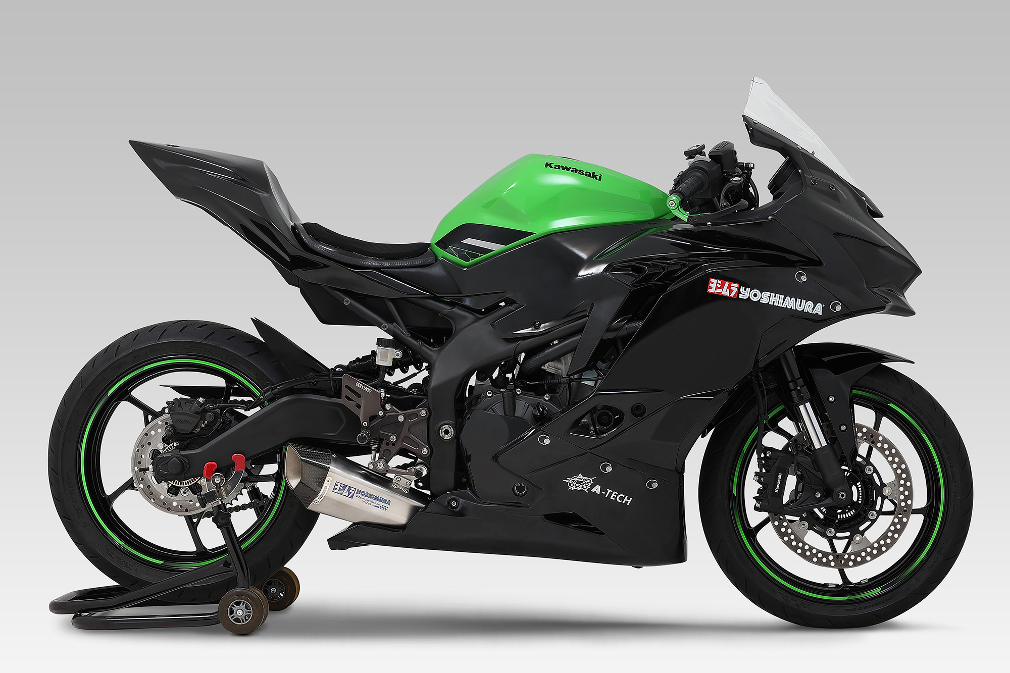 ZX25R 2021-2023年　マフラー　YOSHIMURA