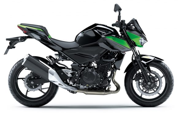 2022年モデル Z400