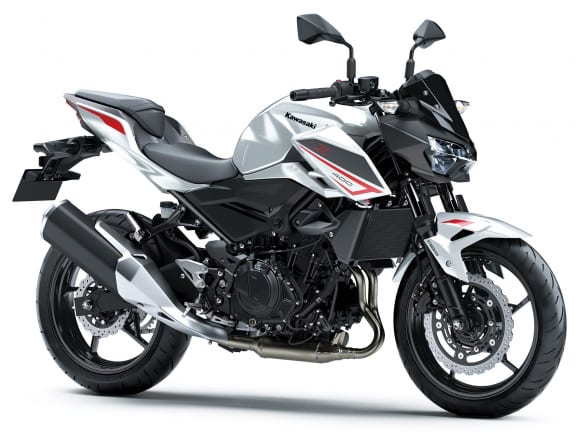 2022年モデル Z400