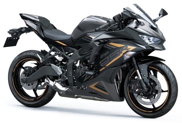 2022年モデル Ninja ZX-25R SE