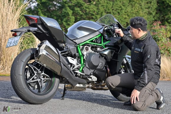 Ninja H2 Carbon(2019)インプレッション